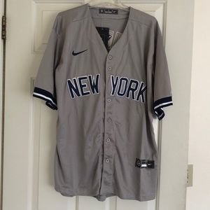 Aaron’s judge Gray  jersey